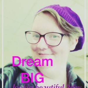 Meet your Posher, Stephie